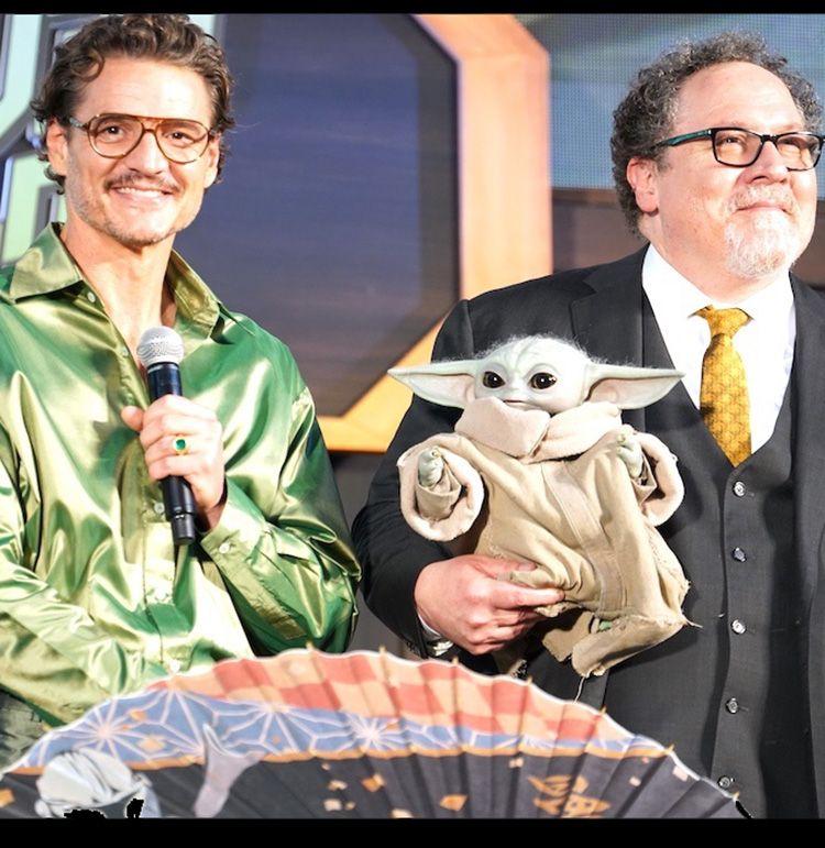 ペドロ・パスカル＆ジョン・ファヴロー監督がグローグーと来日！『スター・ウォーズ／マンダロリアン・アンド・グローグー』ジャパンプレミア