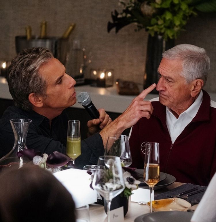 ベン・スティラーとアリアナ・グランデが大激突！『ミート・ザ・ペアレンツ／フィアンセの襲来』公開日が2027年1月8日に決定