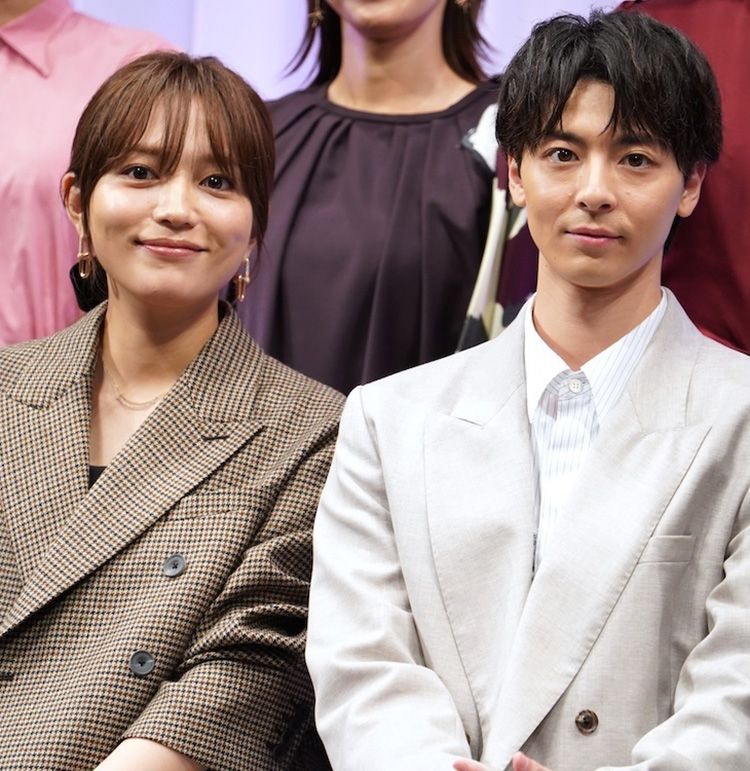 川口春奈、高杉真宙のやさしい支えに感謝！『ママがもうこの世界にいなくても　私の命の日記』お披露目試写会で家族の”愛”に思いを馳せ笑顔