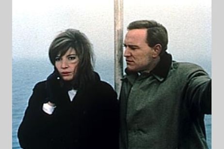 赤い砂漠 メイン画像