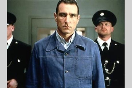 ミーン・マシーン メイン画像