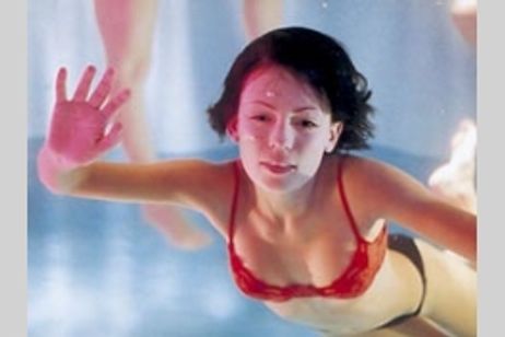 猫は、なんでも知っている メイン画像