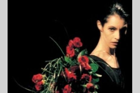 ラ・ピエトラ　愛を踊る女 メイン画像