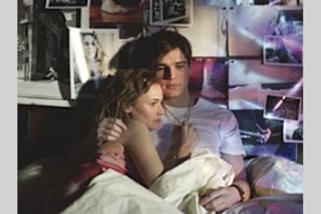 ホワイト・ライズ メイン画像