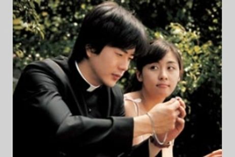 恋する神父 メイン画像