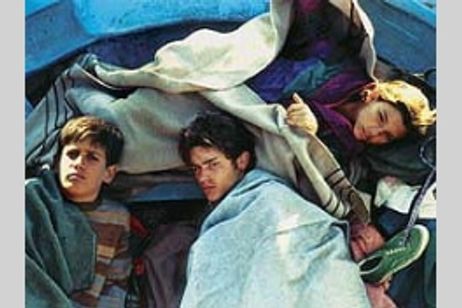 13歳の夏に僕は生まれた メイン画像