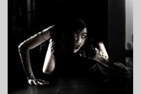 トカゲ女 メイン画像