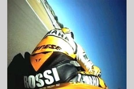 Turn8 ラグナセカの青い空 メイン画像