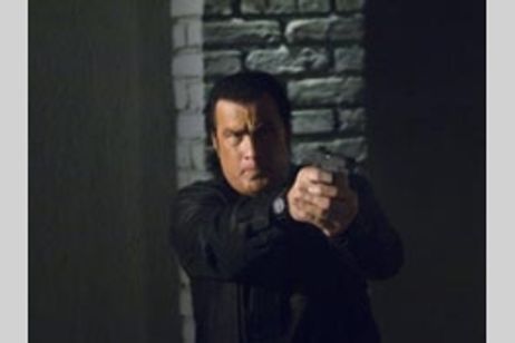 沈黙の激突 メイン画像