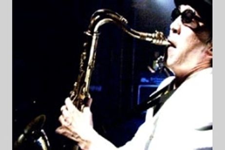 SMILE 人が人を愛する旅 メイン画像