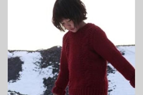 黒い土の少女 メイン画像