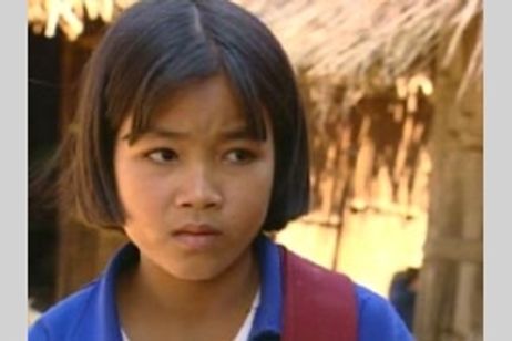 ビルマ、パゴダの影で メイン画像