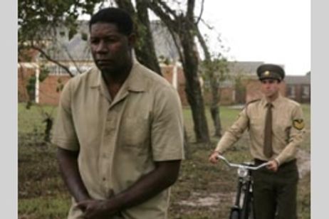 マンデラの名もなき看守 メイン画像