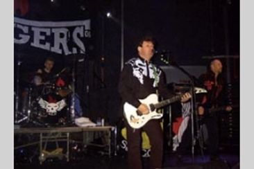 STIFF LITTLE FINGERS...STILL BURNING