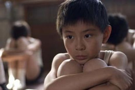 小さな村の小さなダンサー メイン画像