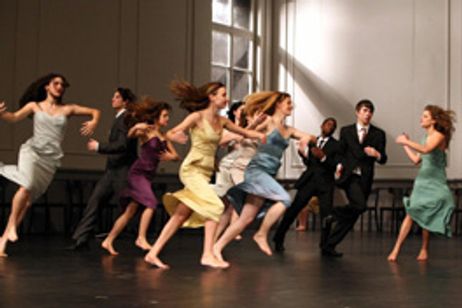 ピナ・バウシュ 夢の教室 メイン画像