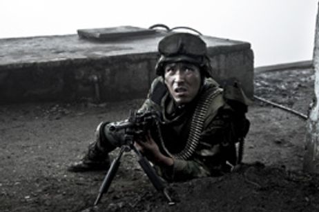 スクワッド 荒野に棲む悪夢 メイン画像