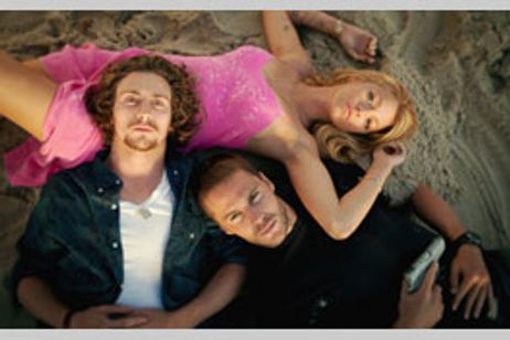 野蛮なやつら SAVAGES メイン画像