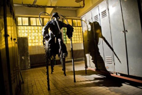 武器人間 メイン画像