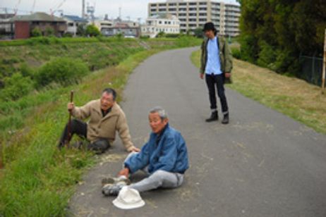 友だちと歩こう メイン画像