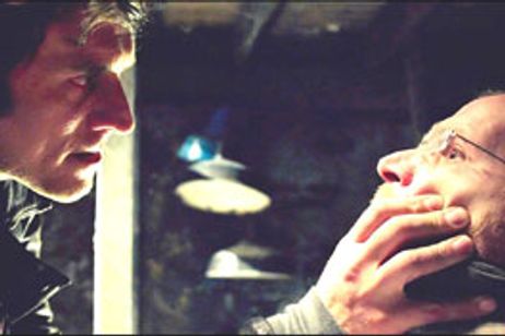 オオカミは嘘をつく メイン画像