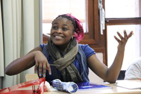 バベルの学校 メイン画像