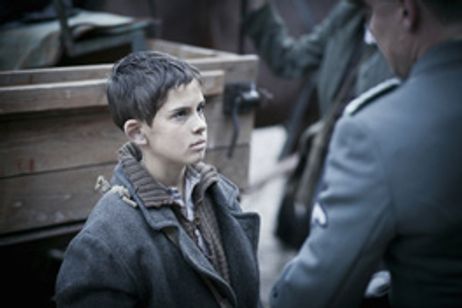 ふたつの名前を持つ少年 メイン画像