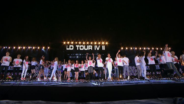 SMTOWN THE STAGE 日本オリジナル版 メイン画像