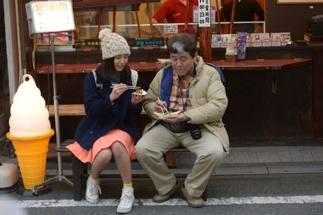 スプリング、ハズ、カム メイン画像