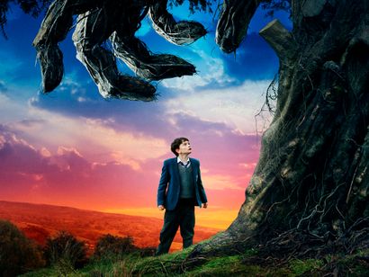 怪物はささやく メイン画像