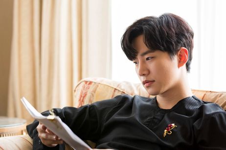 薔薇とチューリップ メイン画像