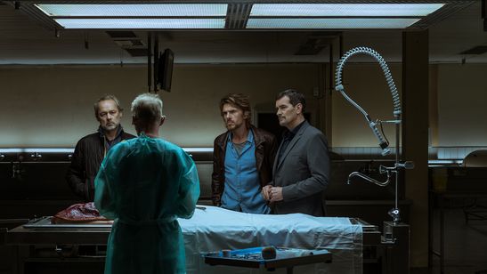 アンノウン・ボディーズ メイン画像