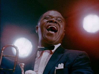 真夏の夜のジャズ 4K メイン画像