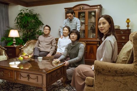 食われる家族 メイン画像