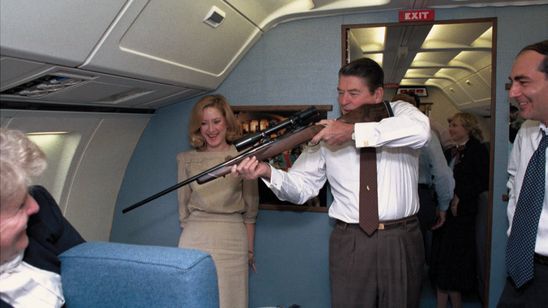 シャドー・ディール 武器ビジネスの闇 メイン画像