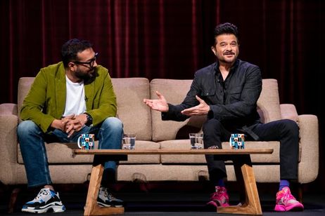 AK vs AK メイン画像