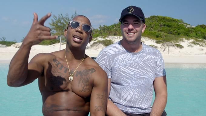 FYRE: 夢に終わった史上最高のパーティー