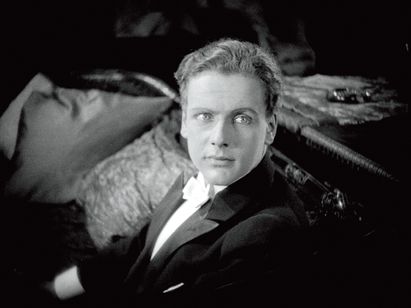 ミカエル メイン画像