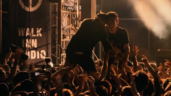 素晴らしき日々も狼狽える メイン画像