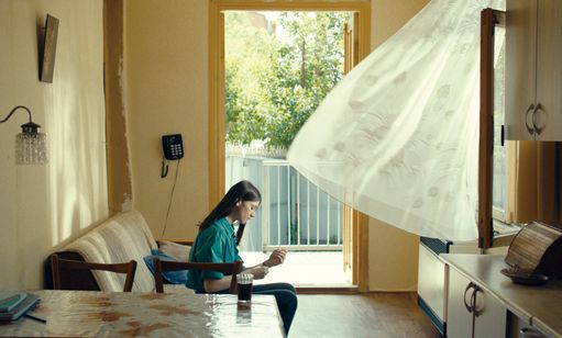 ジョージア、白い橋のカフェで逢いましょう メイン画像