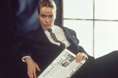タブロイド紙が映したドリアン・グレイ メイン画像