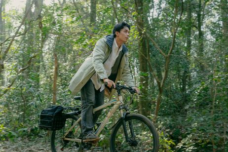 西湖畔(せいこはん)に生きる メイン画像