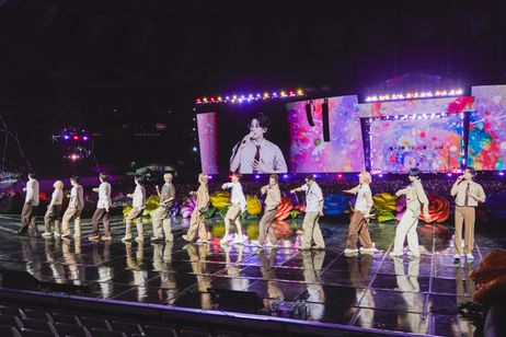 SEVENTEEN TOUR ‘FOLLOW' AGAIN TO CINEMAS メイン画像