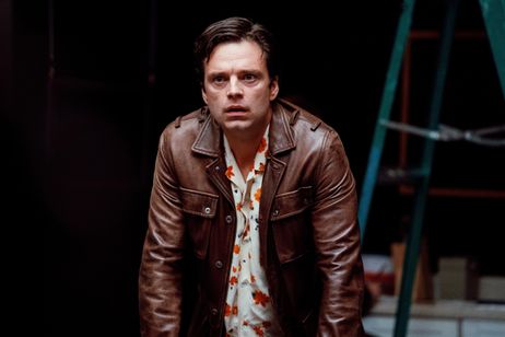 顔を捨てた男 メイン画像