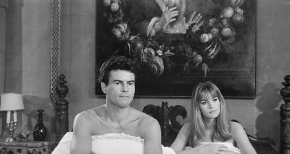 禁じられた抱擁 画像2