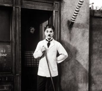 チャップリンの独裁者 画像4