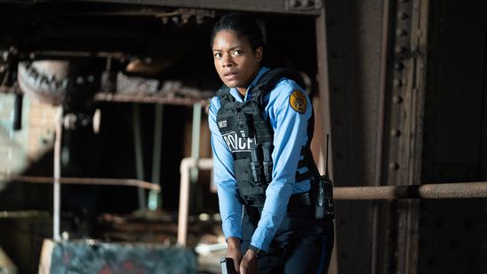 ブラック アンド ブルー 画像2