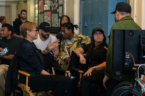 モンスター: その瞳の奥に 画像6