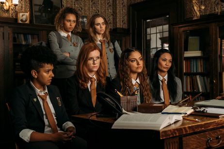 降霊会ー血塗られた女子寮ー 画像2