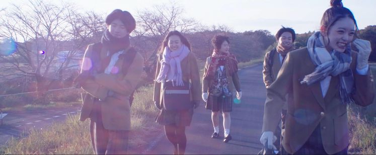 ハッピーエンディングス 画像4